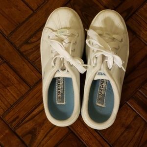 Sketchers Women's Slip On Sneakers